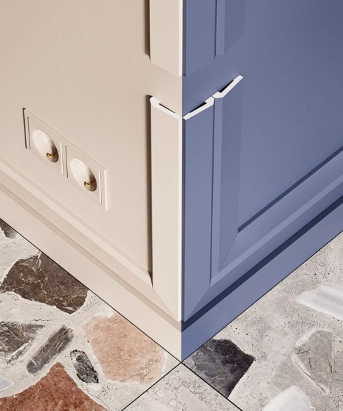 Напольный плинтус Cosca PX 050, 65х15 Напольный плинтус Cosca PX 050, 65х15